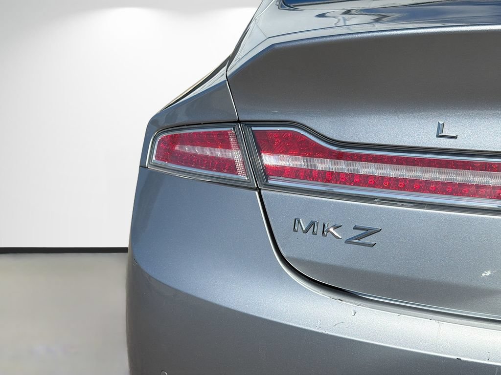 Used 2020 Lincoln MKZ FWD image 10