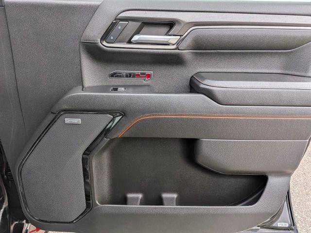 Used 2023 GMC Sierra 1500 AT4 w/ AT4 Premium Package image 23