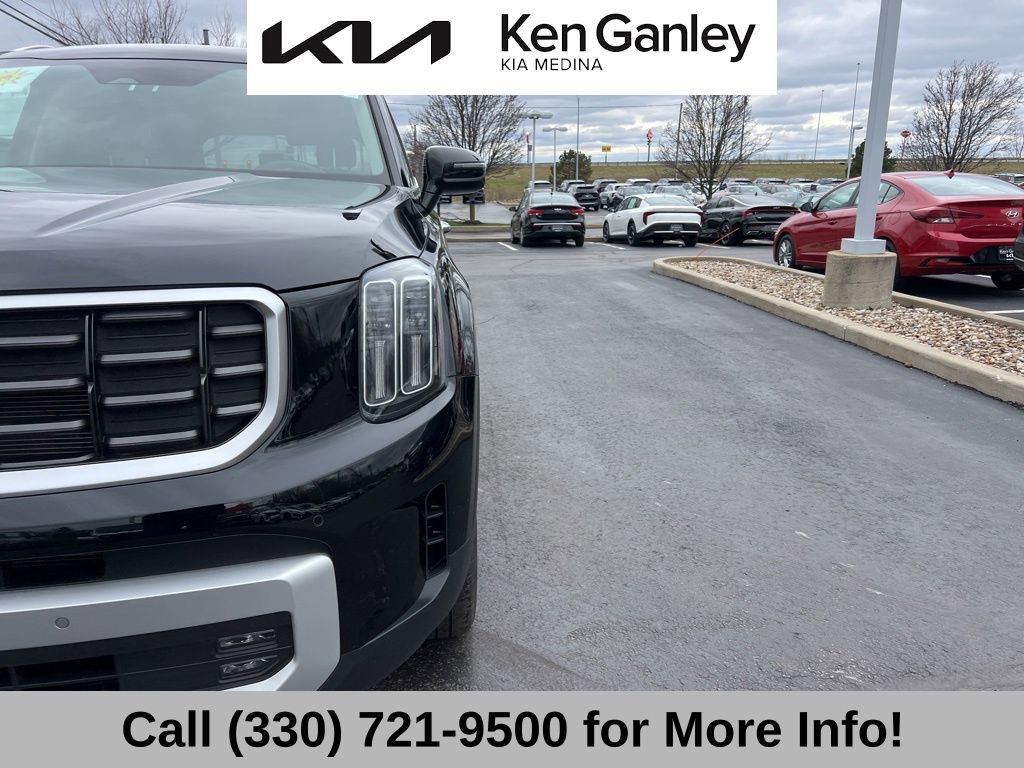 Used 2025 Kia Telluride SX w/ SX Captain's Chair Package image 21