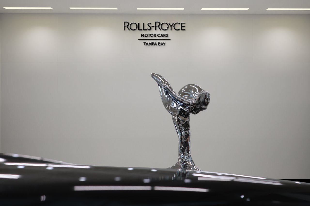 New 2027 Rolls-Royce Cullinan AWD/4WD image 12