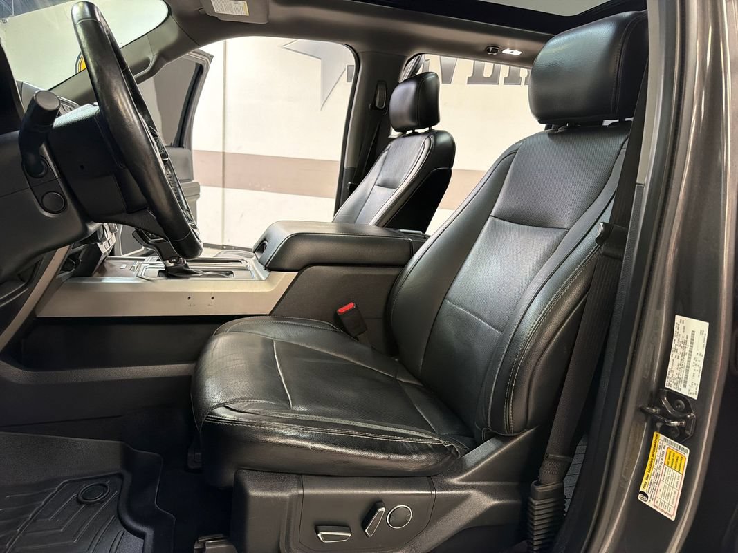 Used 2017 Ford F150 Lariat w/ Equipment Group 502A Luxury AWD/4WD image 24