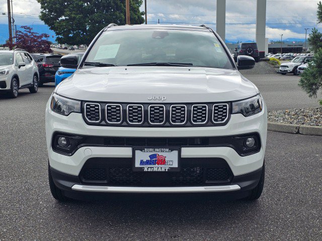 Certified 2025 Jeep Compass Limited AWD/4WD image 8