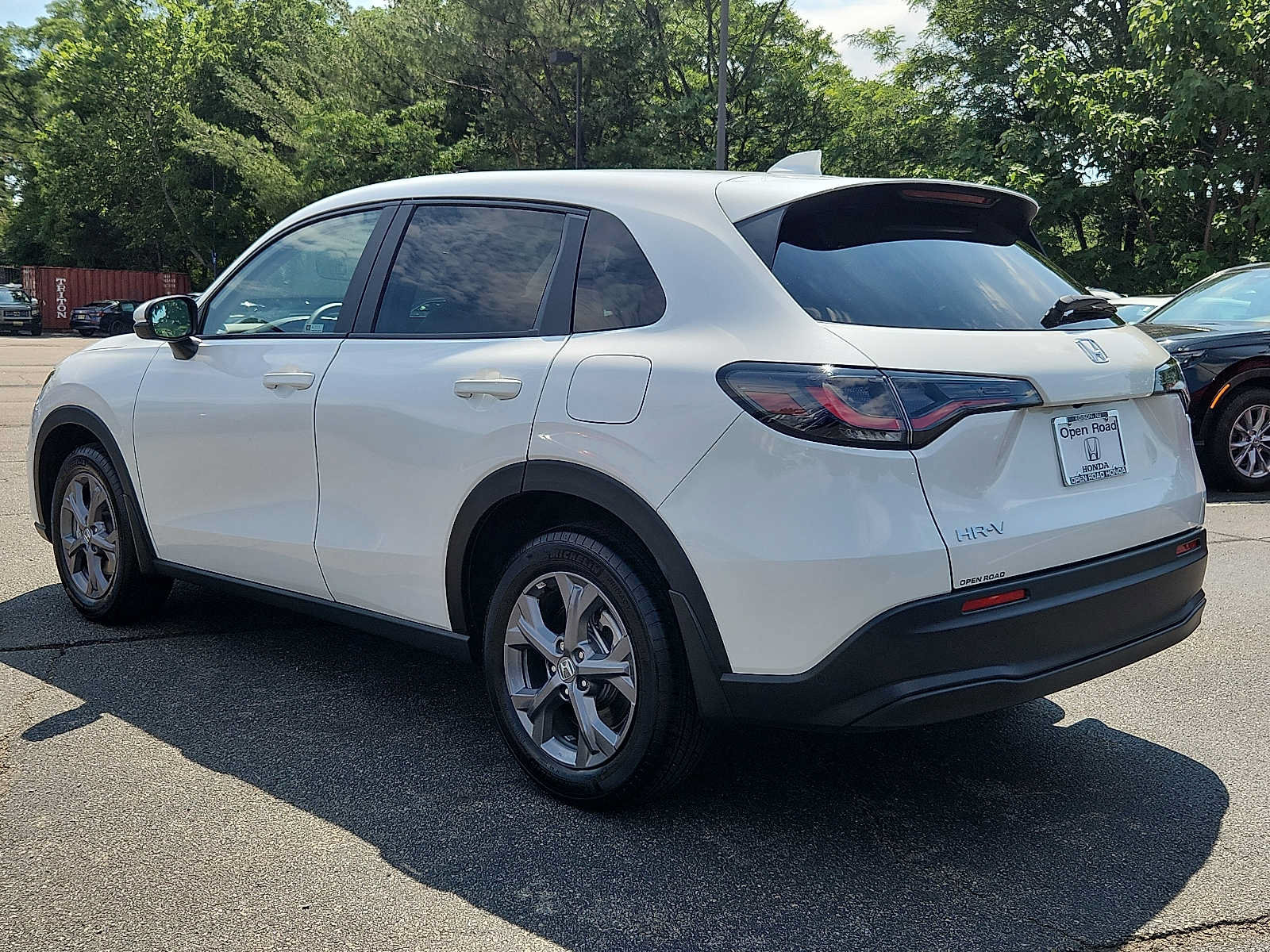 Certified 2026 Honda HR-V LX image 4