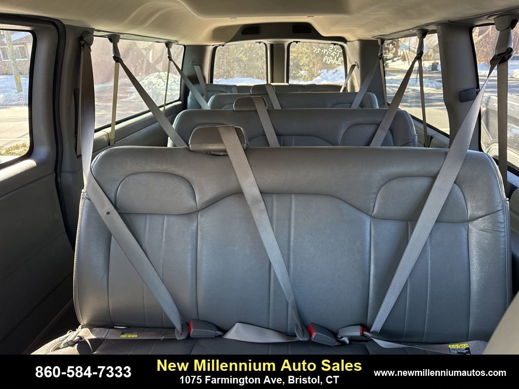 Used 2020 Chevrolet Express 3500 LS image 12