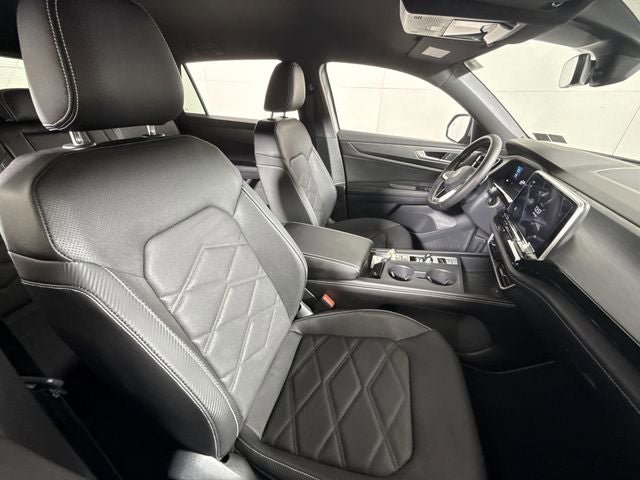 New 2026 Volkswagen Atlas Cross Sport SE image 14
