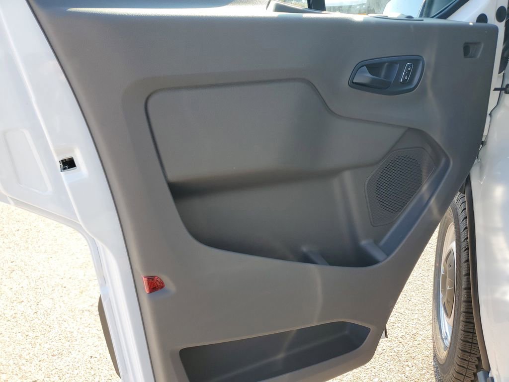 New 2026 Ford Transit 250 148 Medium Roof image 11