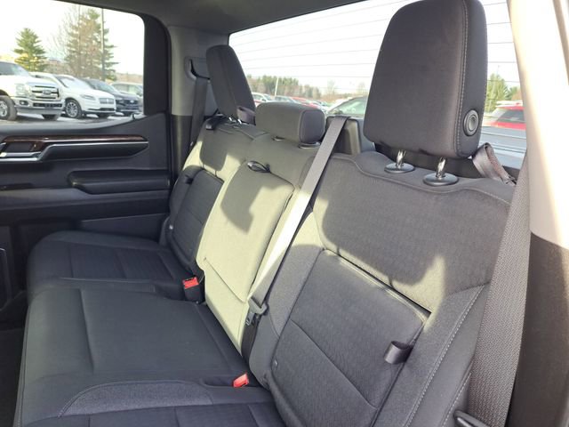 Used 2023 GMC Sierra 1500 Elevation image 24