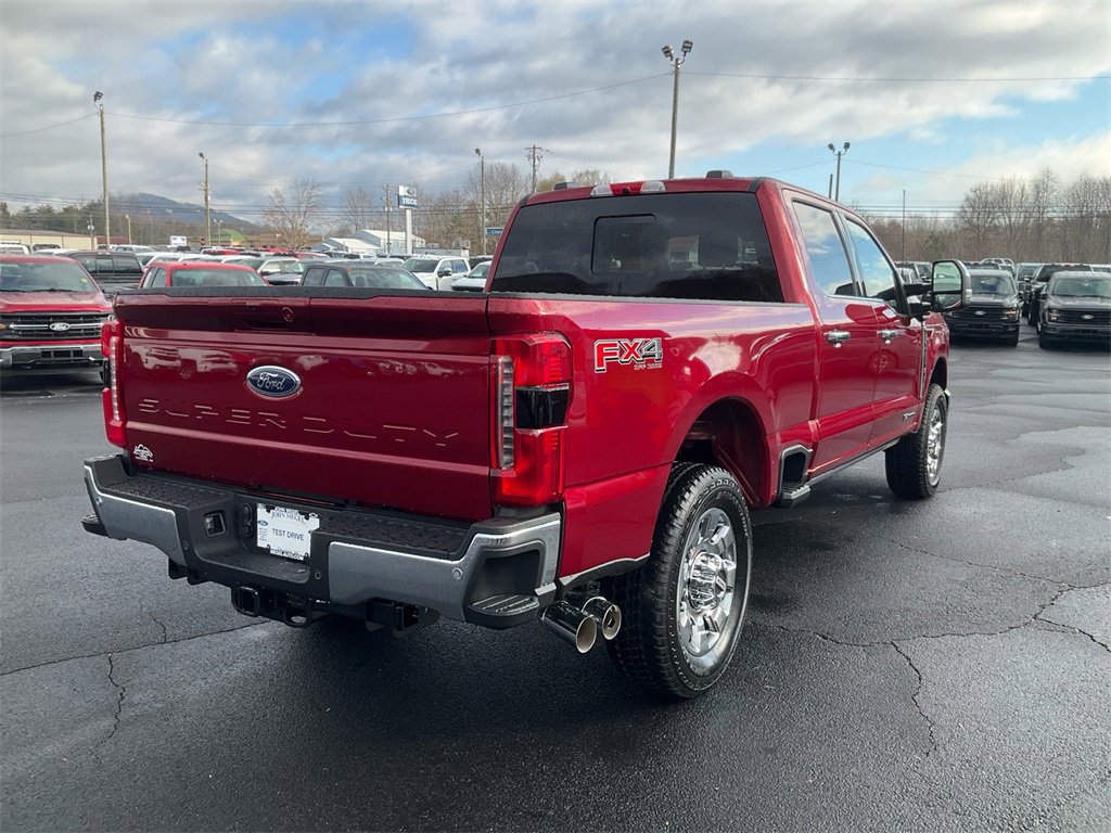 New 2026 Ford F250 Lariat w/ Chrome Package image 5