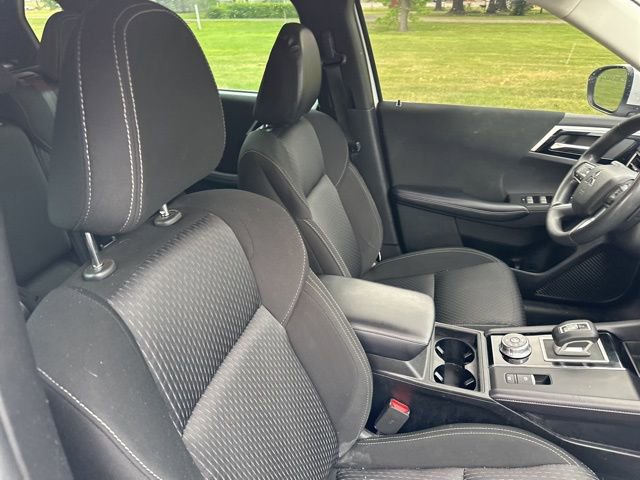 Used 2023 Mitsubishi Outlander ES AWD/4WD image 24