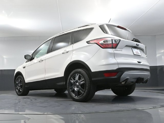 Used 2018 Ford Escape Titanium AWD/4WD image 45