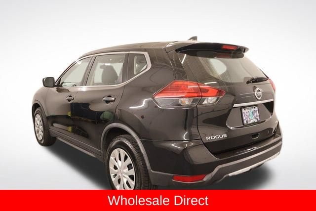 Used 2017 Nissan Rogue S AWD/4WD image 4