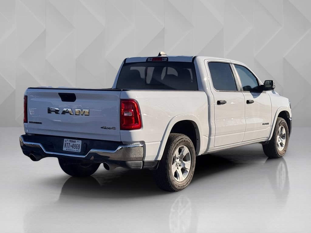 Used 2025 RAM 1500 Big Horn AWD/4WD image 5