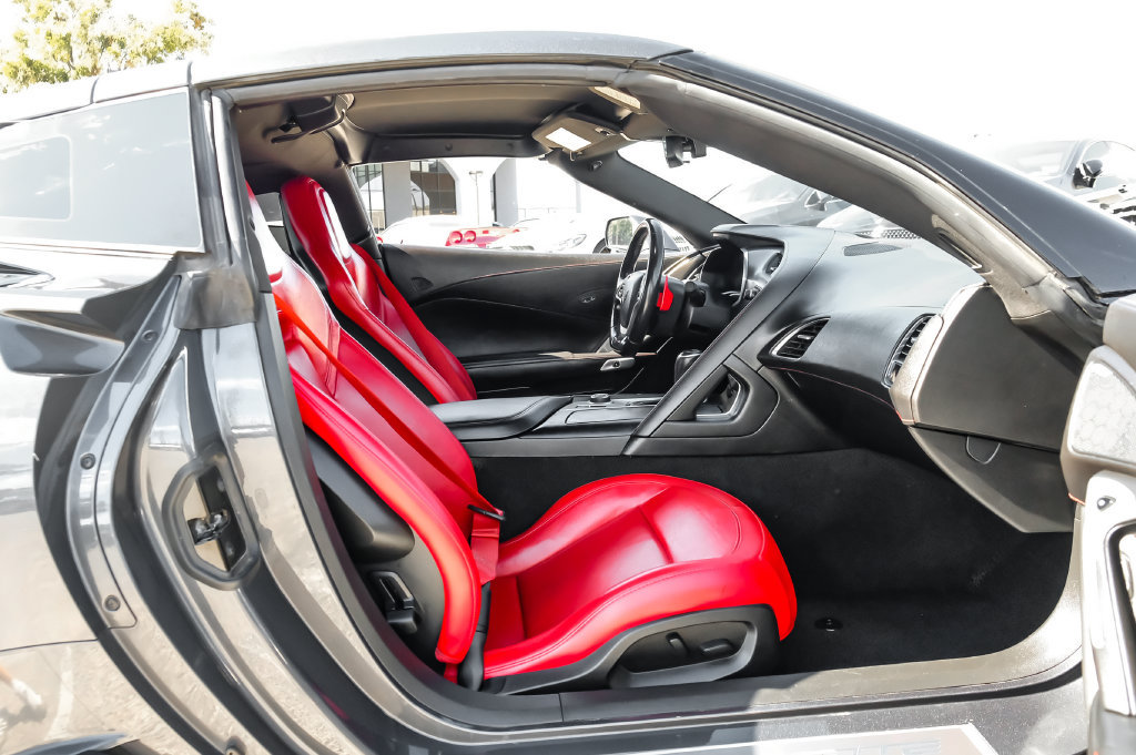 Used 2018 Chevrolet Corvette Z06 RWD image 27