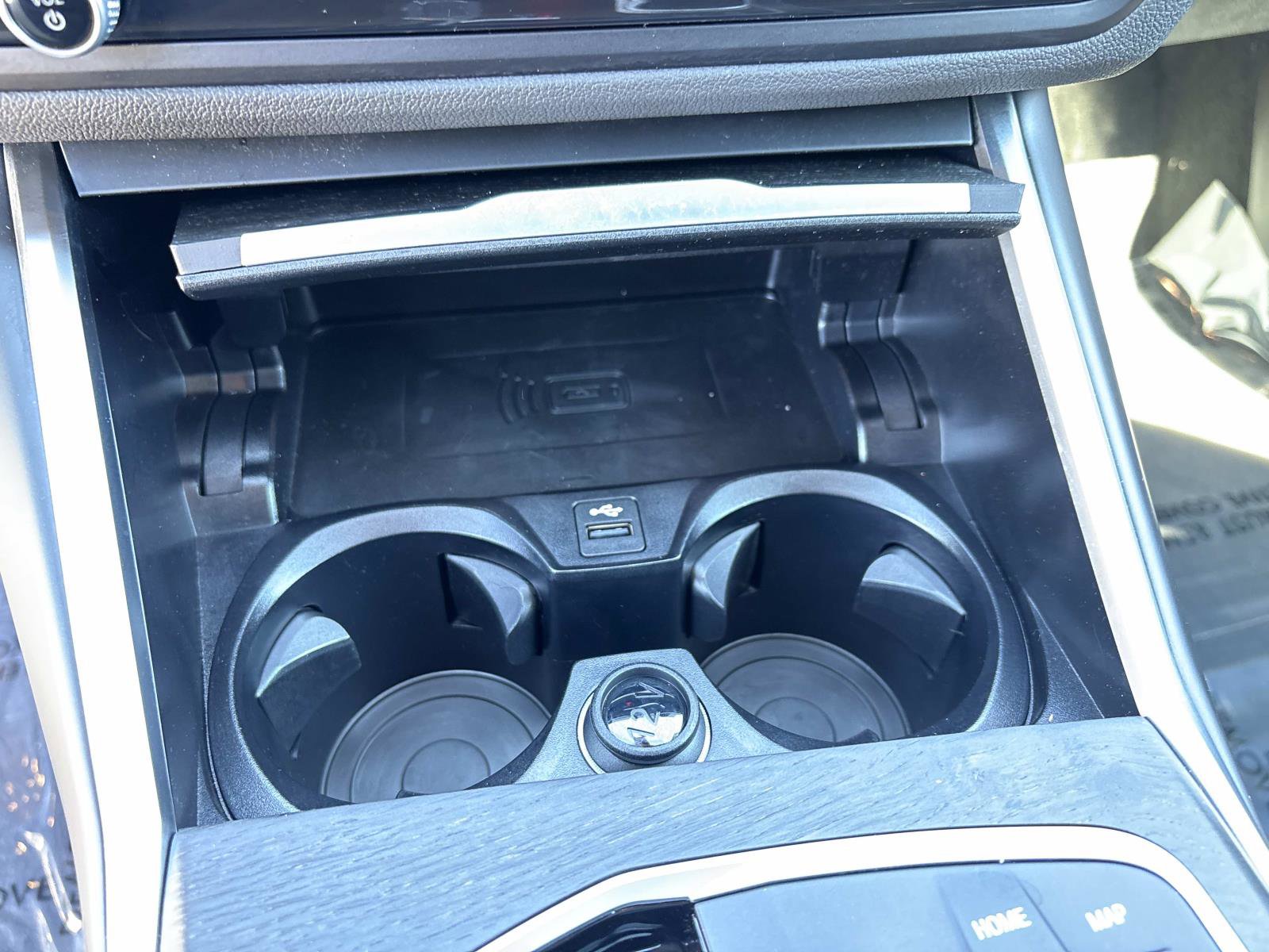 Used 2024 BMW 330i Sedan image 24