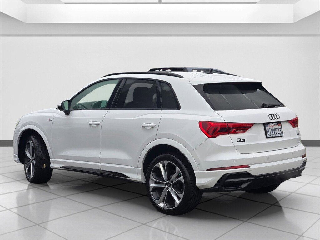 Used 2021 Audi Q3 2.0T Premium Plus w/ Premium Plus Package image 7