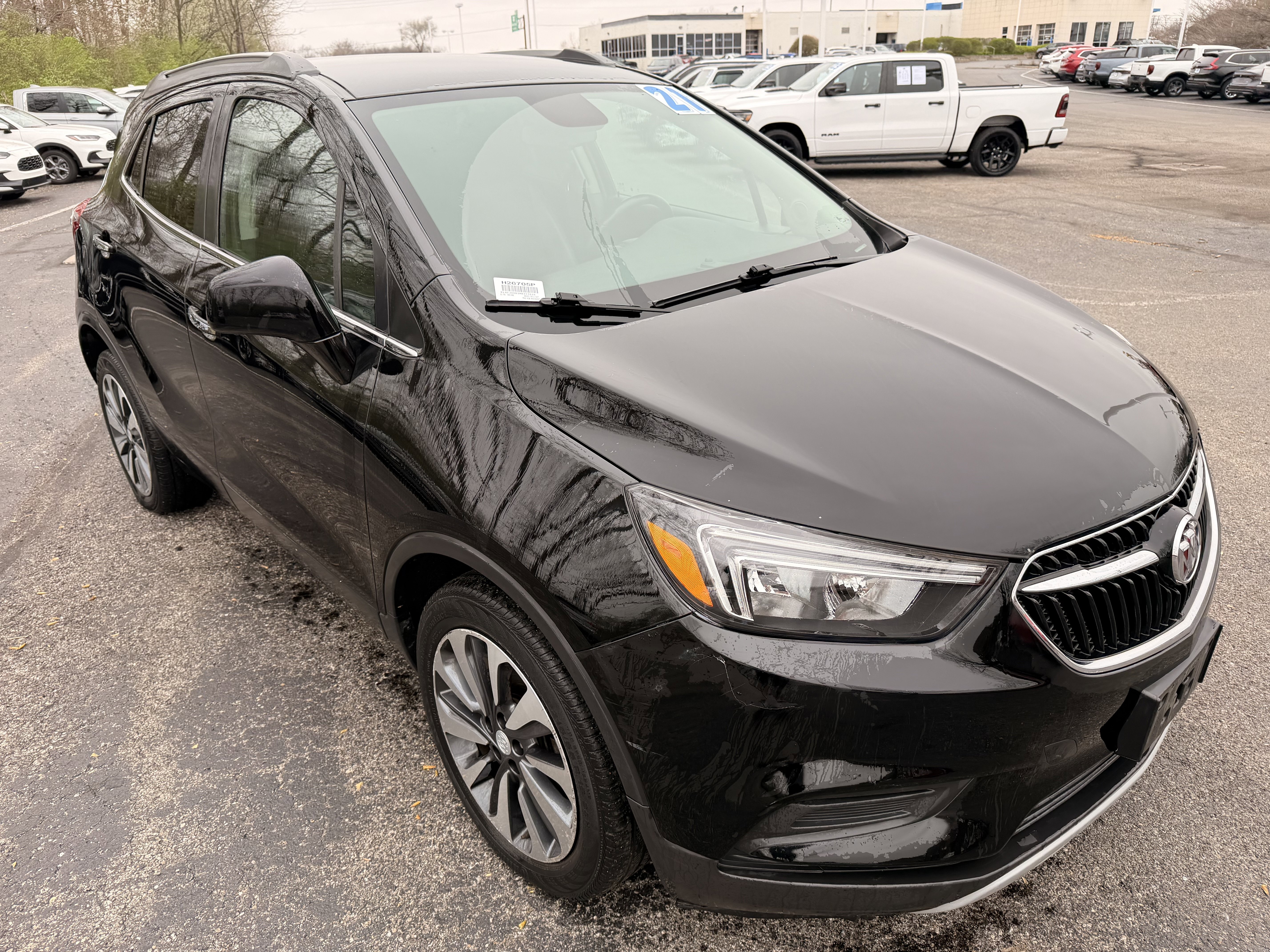 Used 2021 Buick Encore Preferred w/ Safety Package FWD image 1