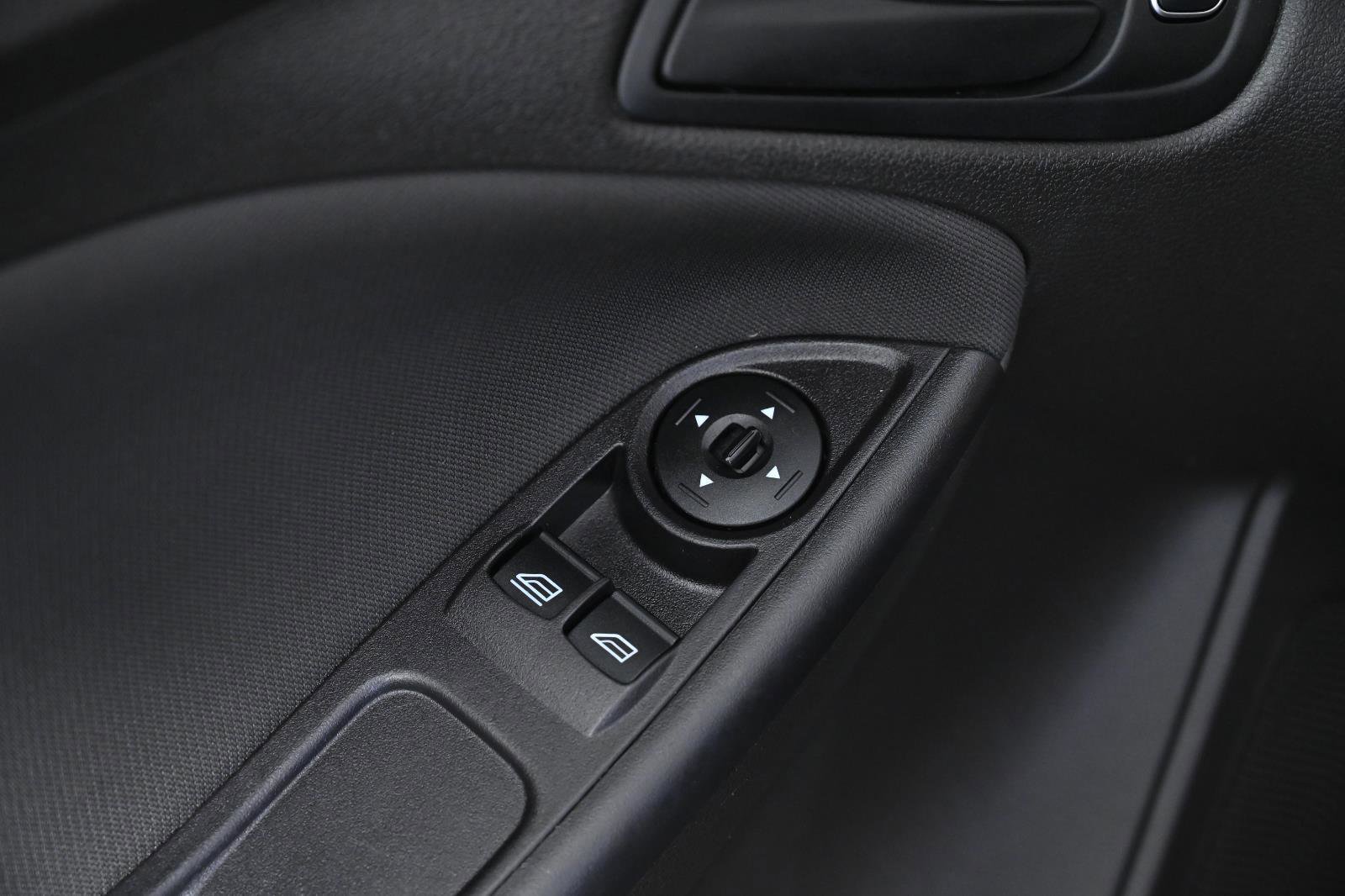 Used 2015 Ford Focus S image 20