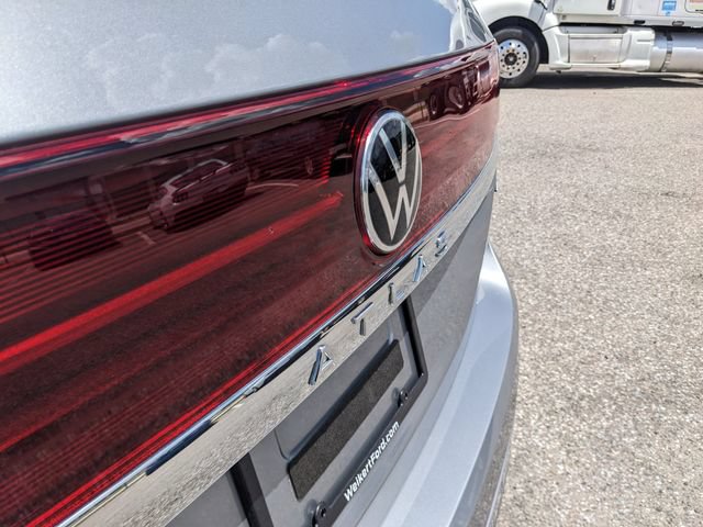 Used 2026 Volkswagen Atlas SEL Premium R-Line AWD/4WD image 12