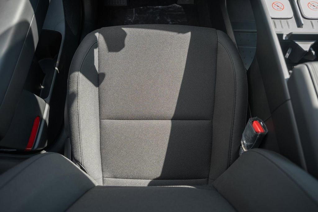 New 2026 Hyundai Santa Fe SE image 30