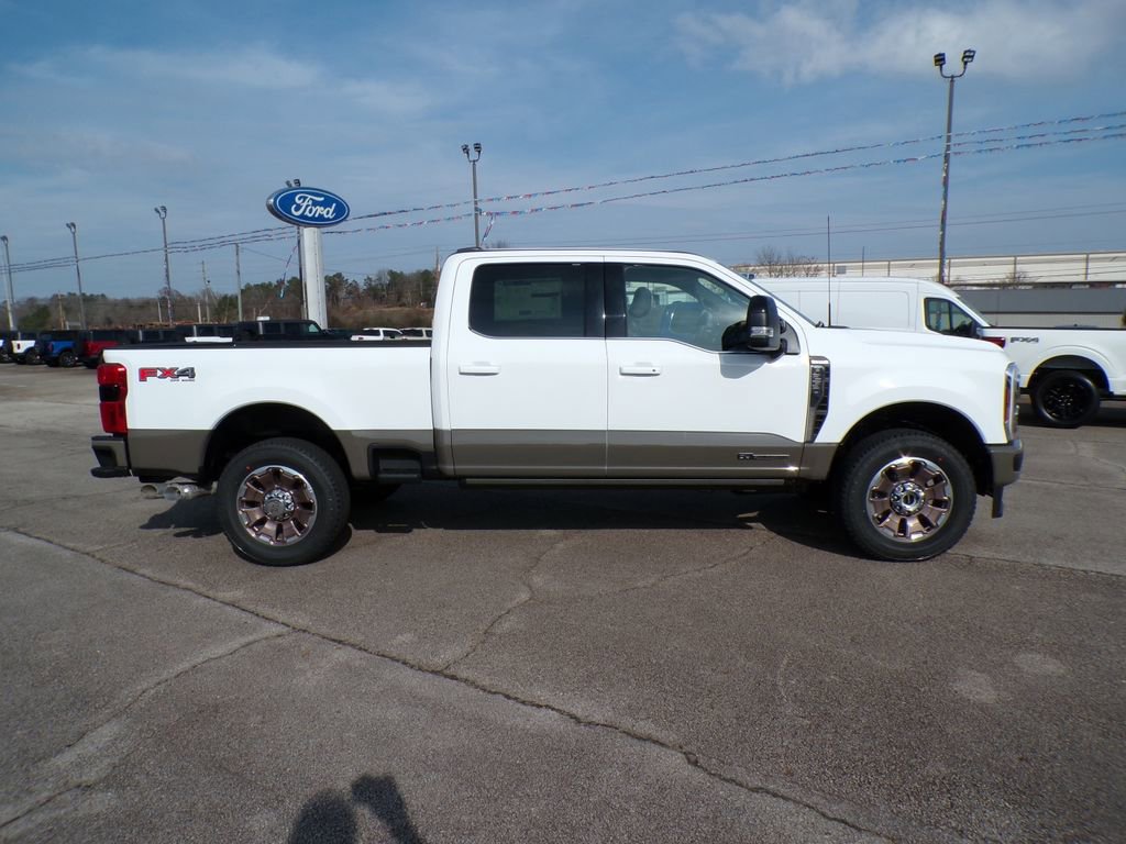 New 2026 Ford F250 King Ranch w/ FX4 Off-Road Package AWD/4WD image 8