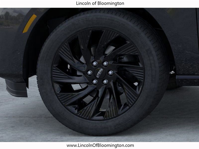 New 2025 Lincoln Navigator L Reserve w/ Jet Appearance Package image 21