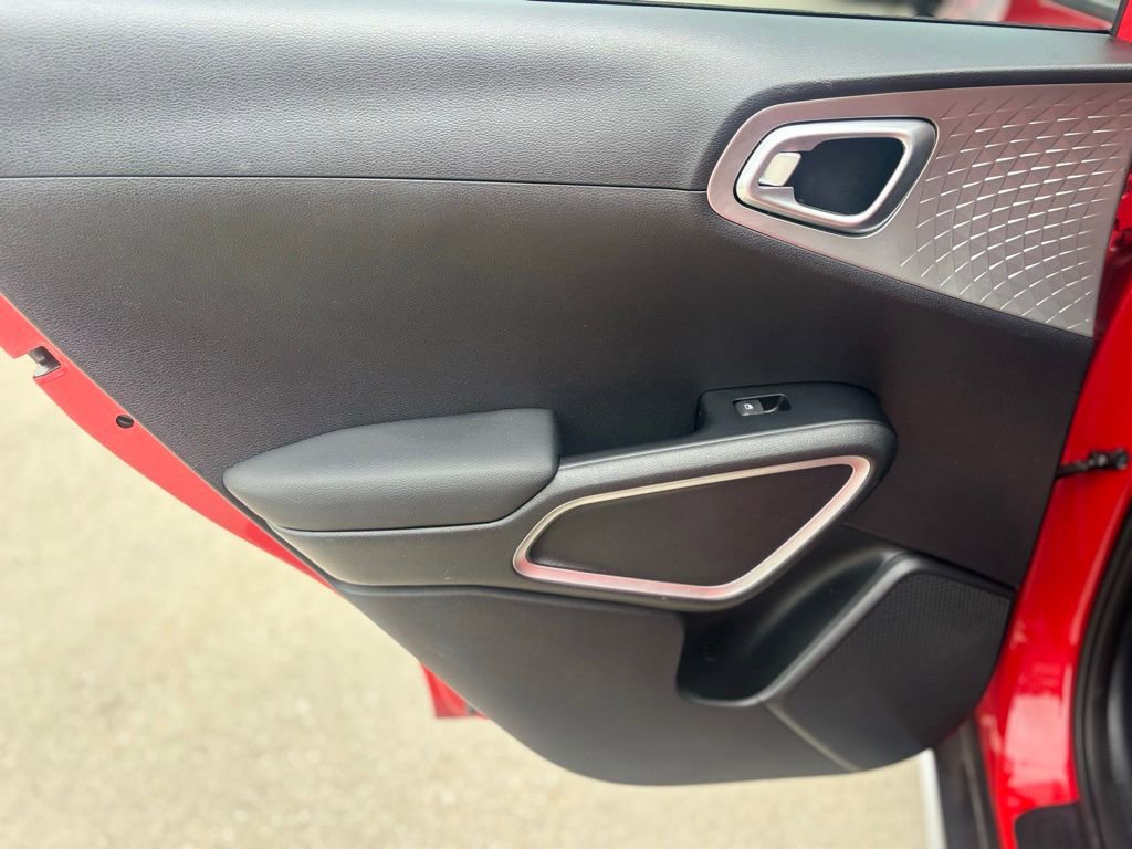 Used 2020 Kia Soul X-Line image 22