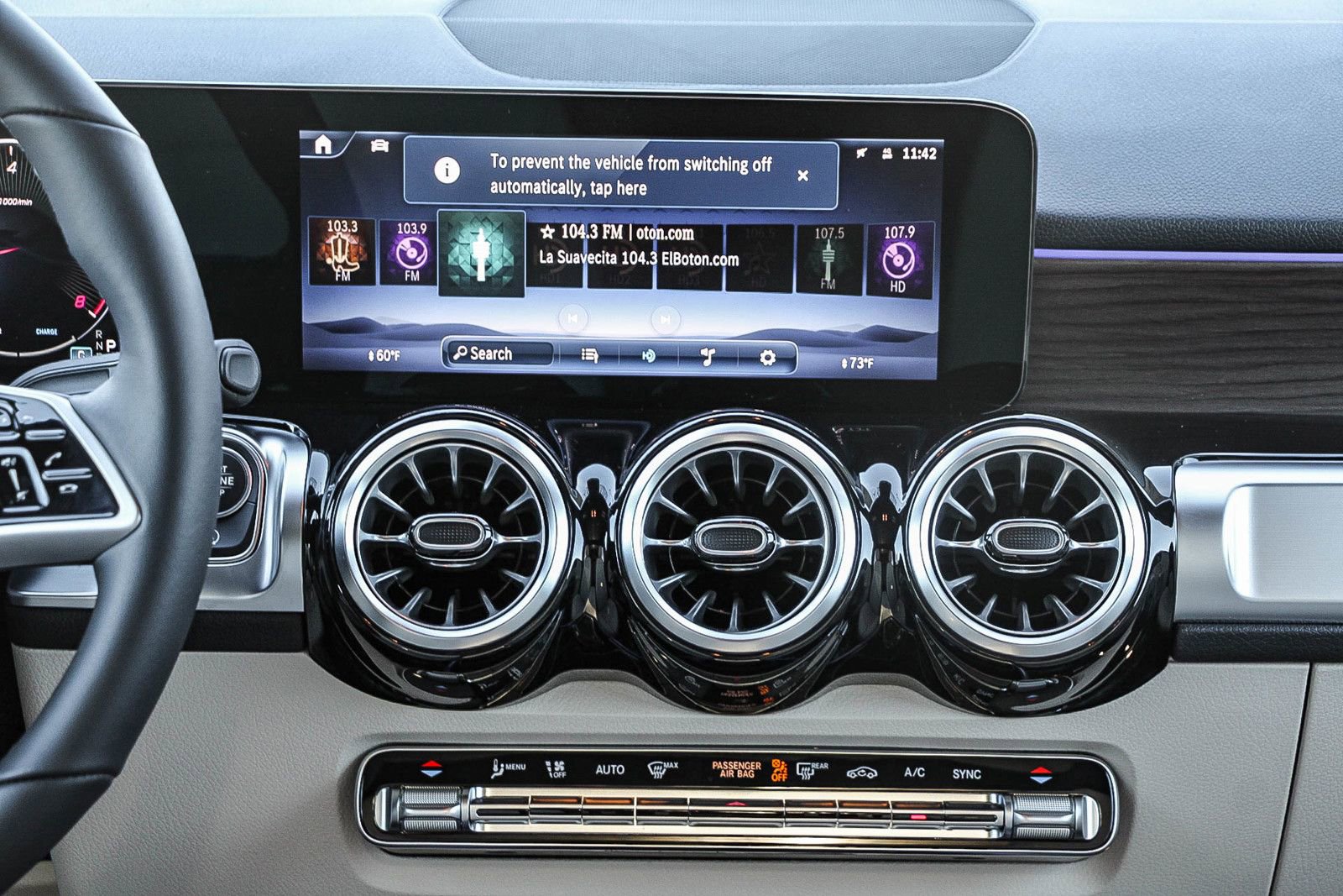 Certified 2026 Mercedes-Benz GLB 250 4MATIC image 14