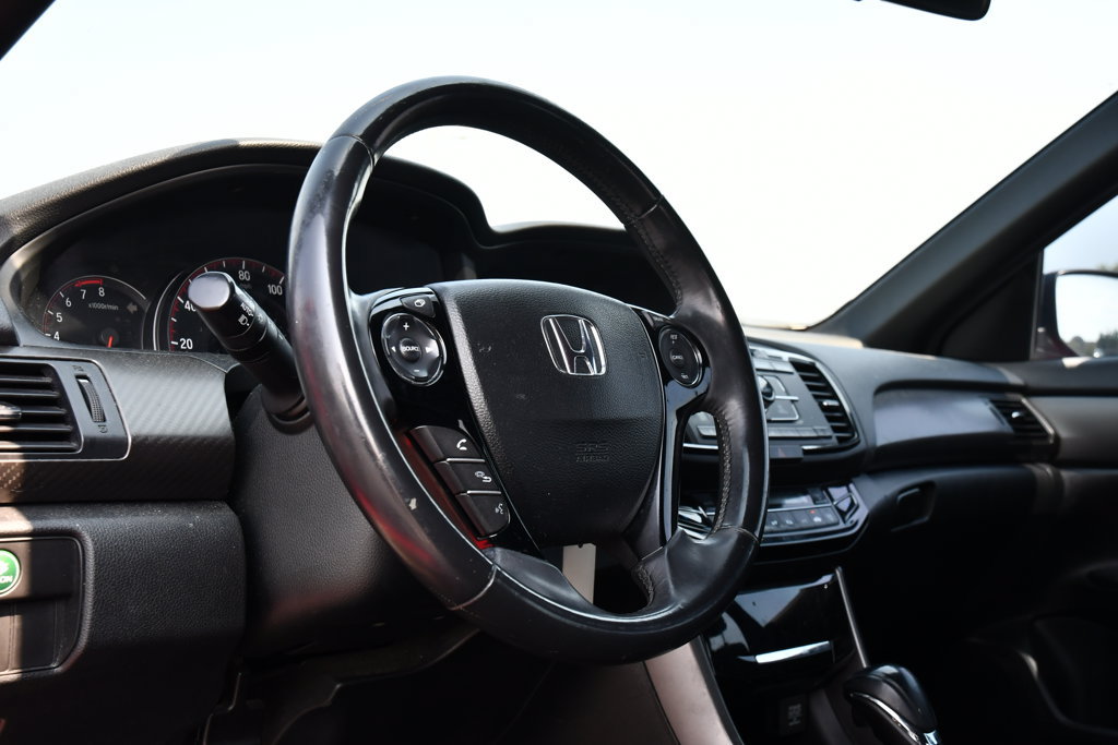 Used 2016 Honda Accord Sport image 13