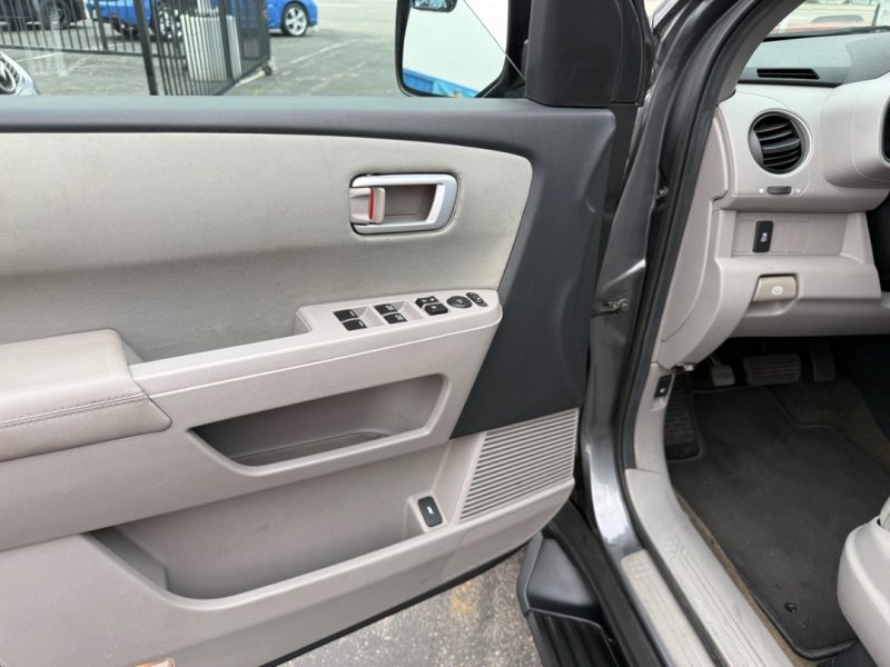 Used 2013 Honda Pilot EX image 15