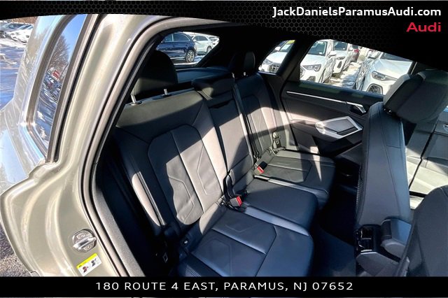 Used 2023 Audi Q3 2.0T Premium w/ Convenience Package image 19