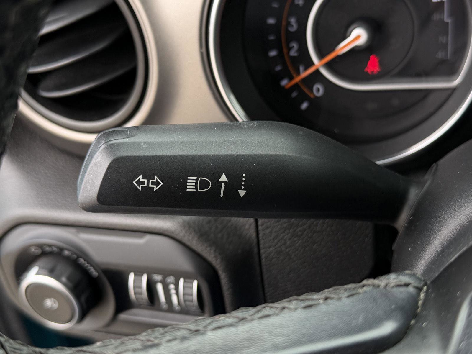 Used 2020 Jeep Wrangler Unlimited Sport image 22