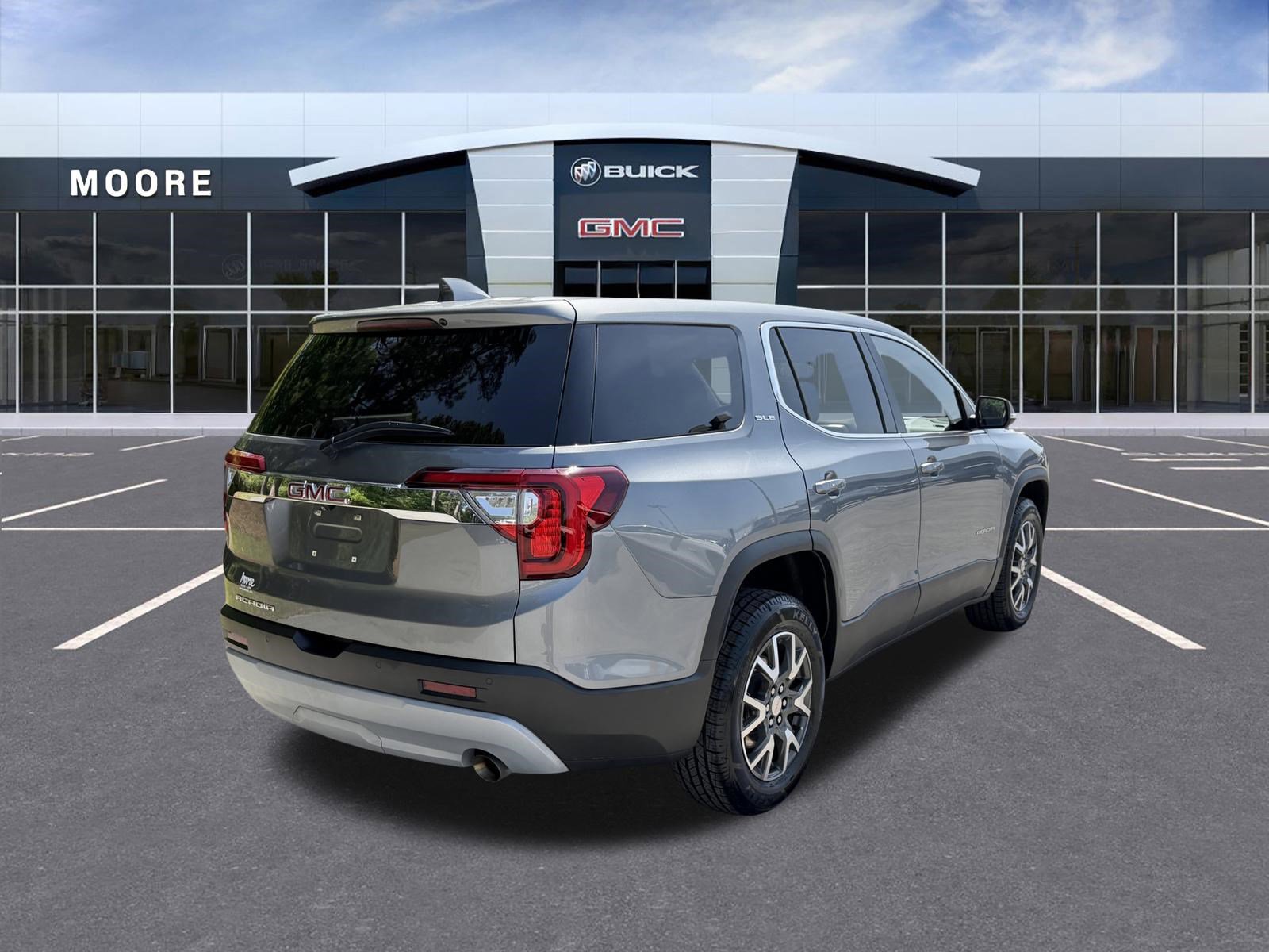 Used 2021 GMC Acadia SLE image 3