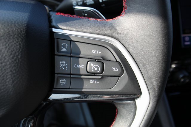 Used 2022 Jeep Grand Cherokee Trailhawk w/ Luxury Tech Group III image 21