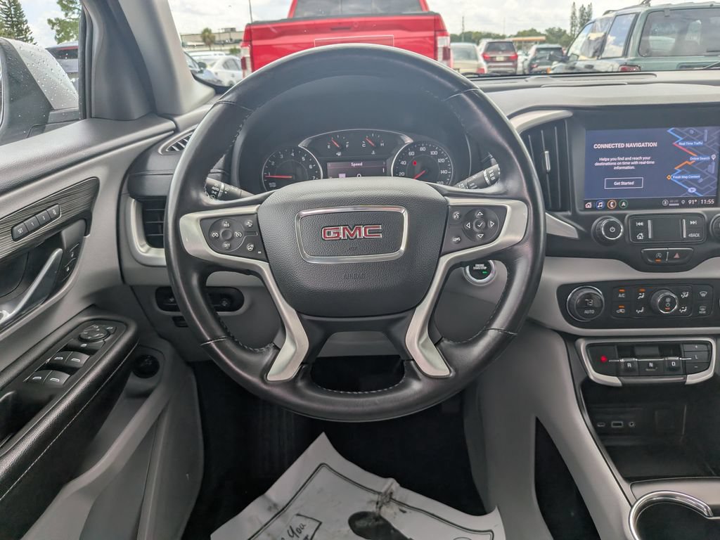Used 2022 GMC Terrain SLT w/ Infotainment Package II FWD image 16