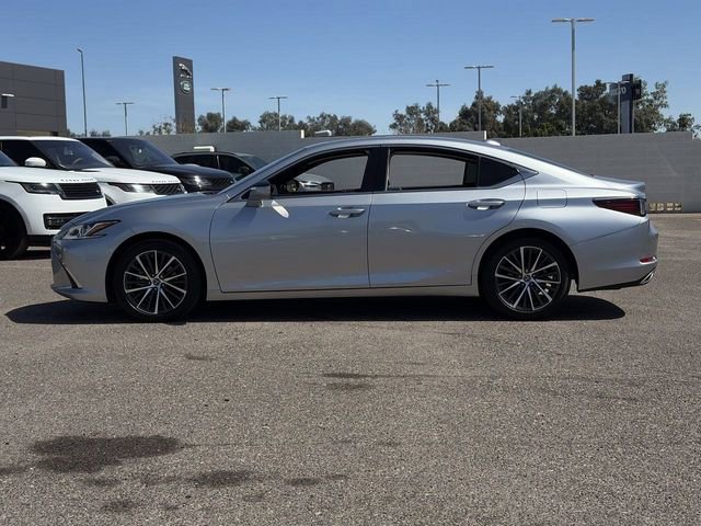 Used 2023 Lexus ES 350 w/ Premium Package image 9