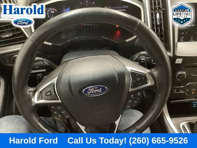 Used 2017 Ford Edge SEL w/ Equipment Group 201A AWD/4WD image 16