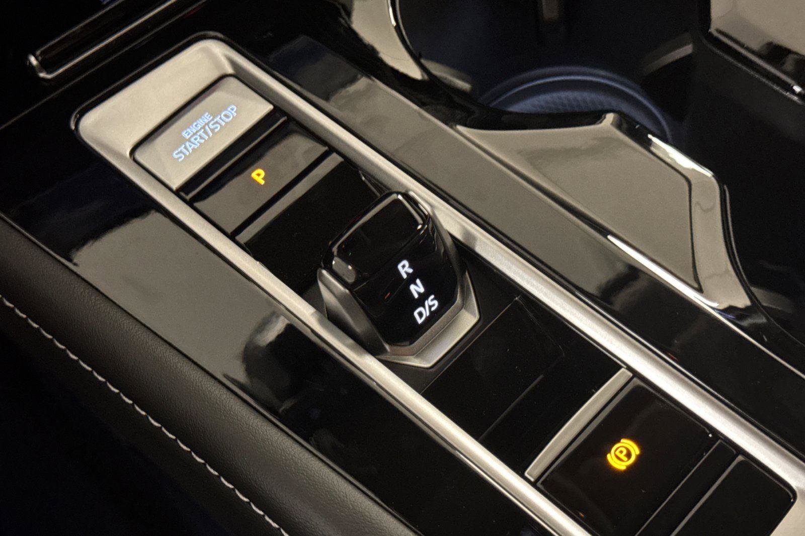 New 2026 Volkswagen Atlas SE image 21