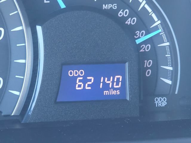 Used 2012 Toyota Camry LE FWD image 34