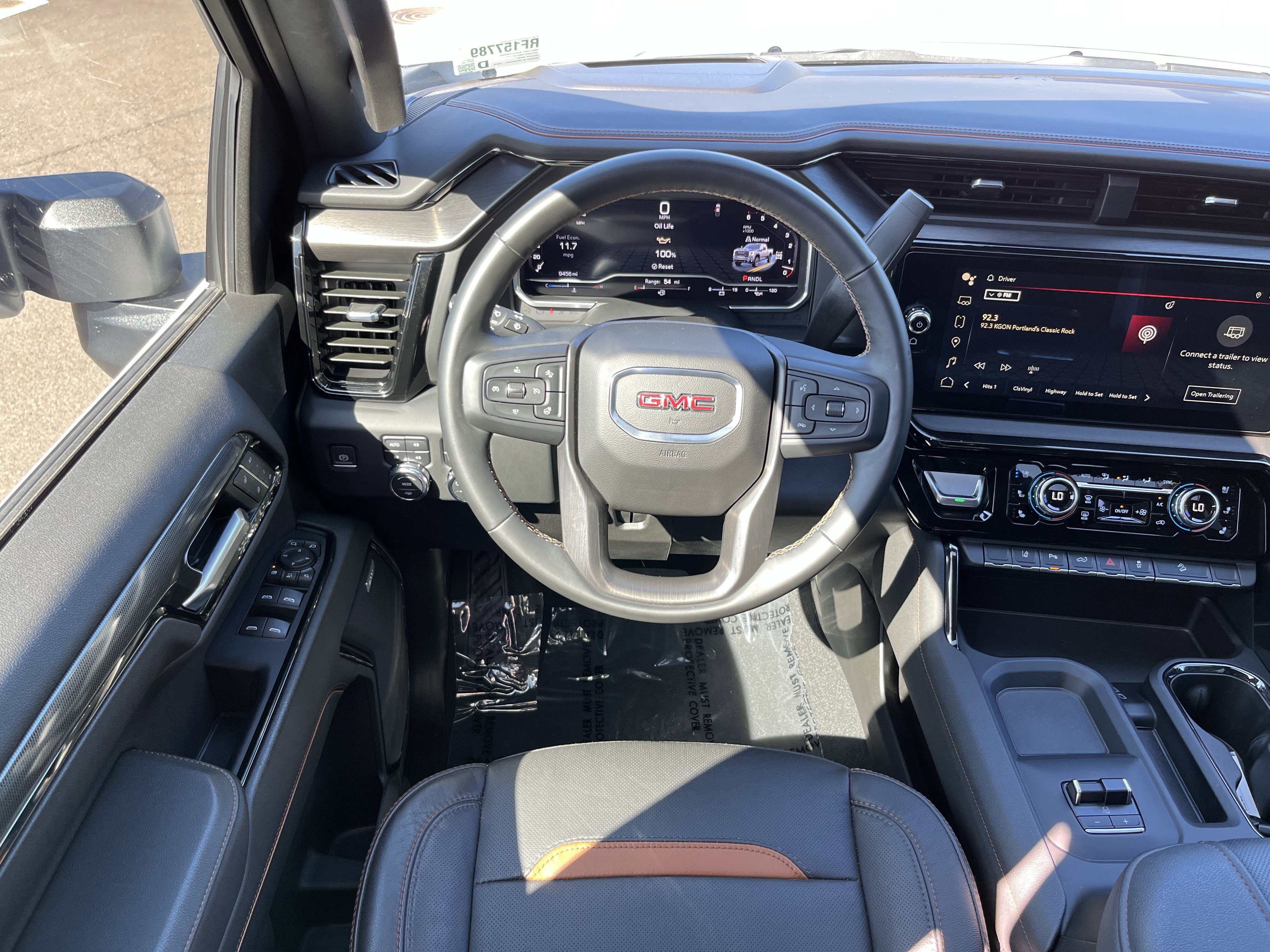 Used 2024 GMC Sierra 2500 AT4 w/ AT4 Premium Plus Package image 15