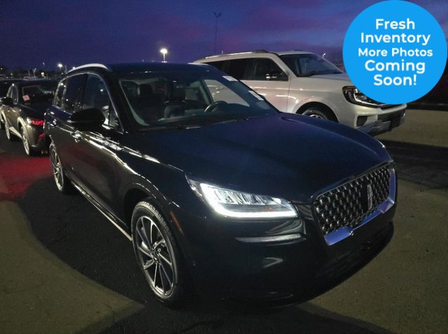 Used 2022 Lincoln Corsair Grand Touring video 1