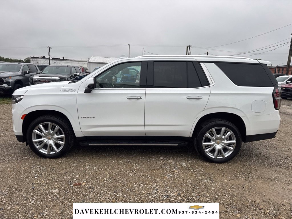 Used 2024 Chevrolet Tahoe High Country AWD/4WD image 2