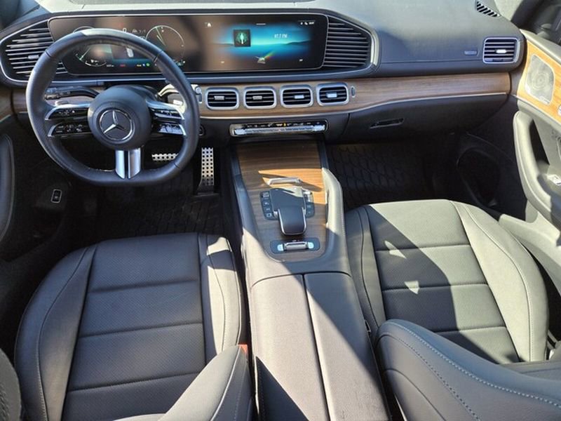 Used 2025 Mercedes-Benz GLS 450 450 4MATIC image 14