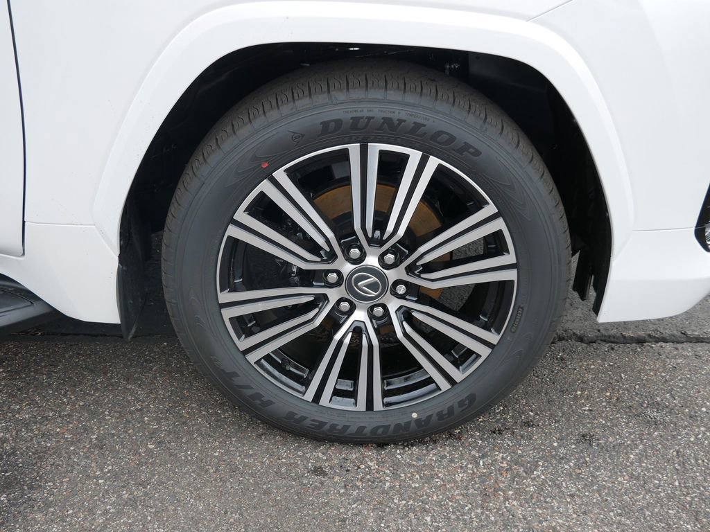 New 2026 Lexus LX 600 4WD w/ Luxury Package image 8