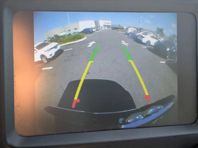 Used 2018 RAM 2500 Tradesman w/ Chrome Appearance Group image 11