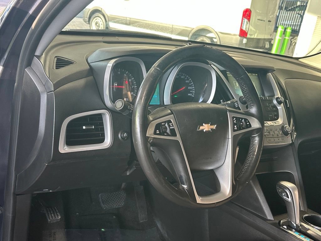 Used 2015 Chevrolet Equinox LT w/ Driver Convenience Package FWD image 30