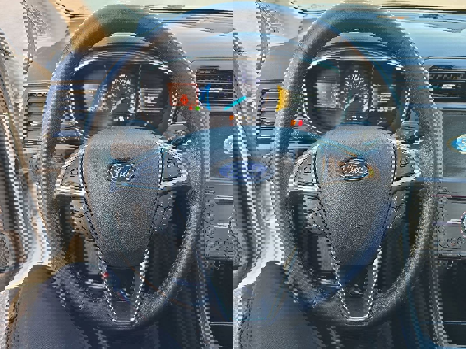 Used 2019 Ford Fusion Titanium image 16