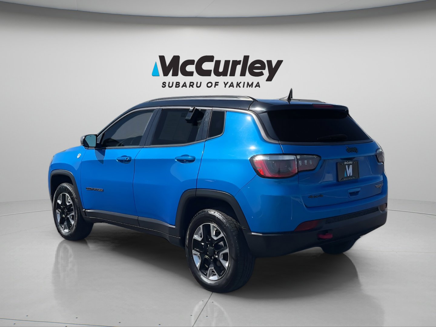 Used 2018 Jeep Compass Trailhawk w/ Safe & Security Group AWD/4WD image 4
