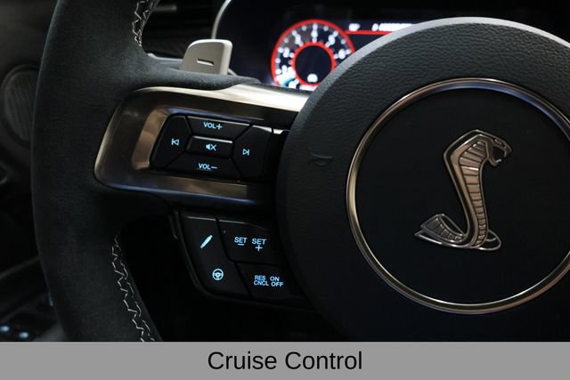 Used 2020 Ford Mustang Shelby GT500 w/ Carbon Fiber Track Pack RWD image 43
