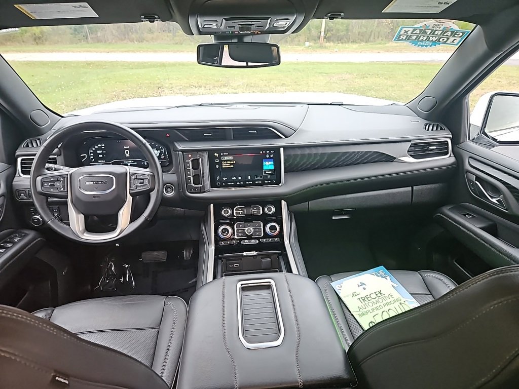 Used 2023 GMC Yukon Denali image 22