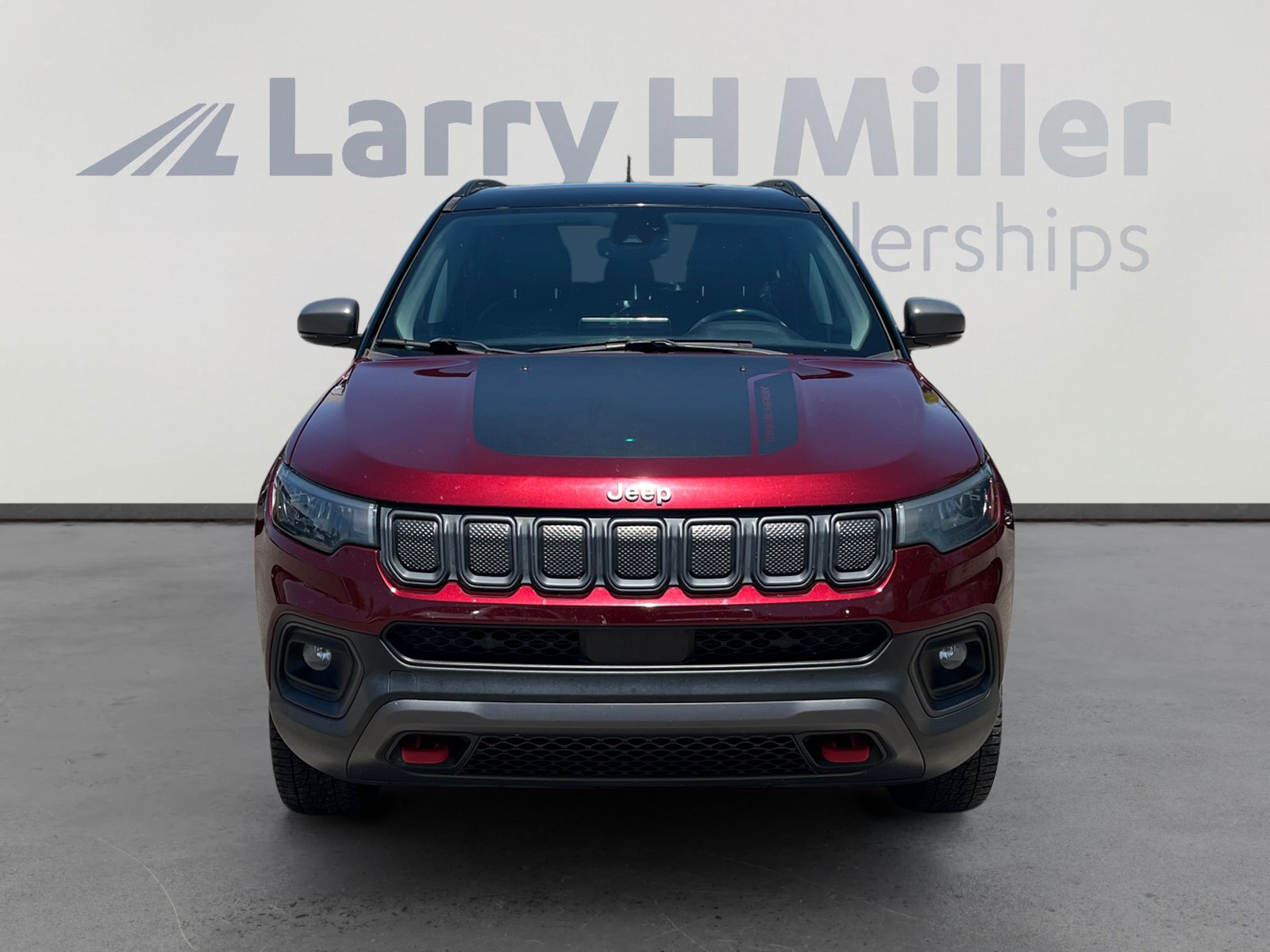 Certified 2022 Jeep Compass Trailhawk w/ Sun and Sound Group AWD/4WD image 8